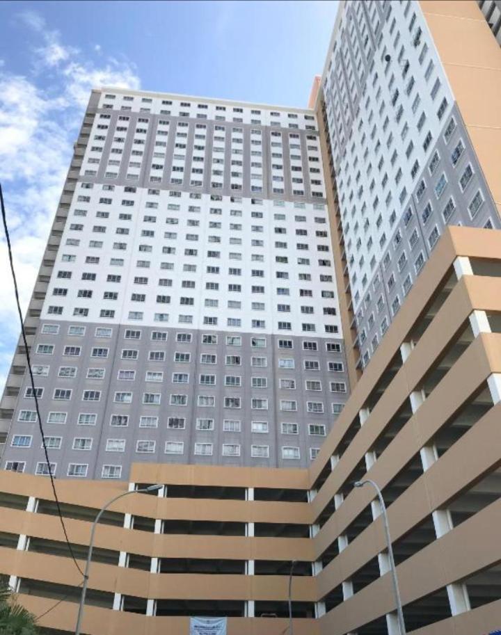 Sky Palace 쿠알라트렝가누 외부 사진